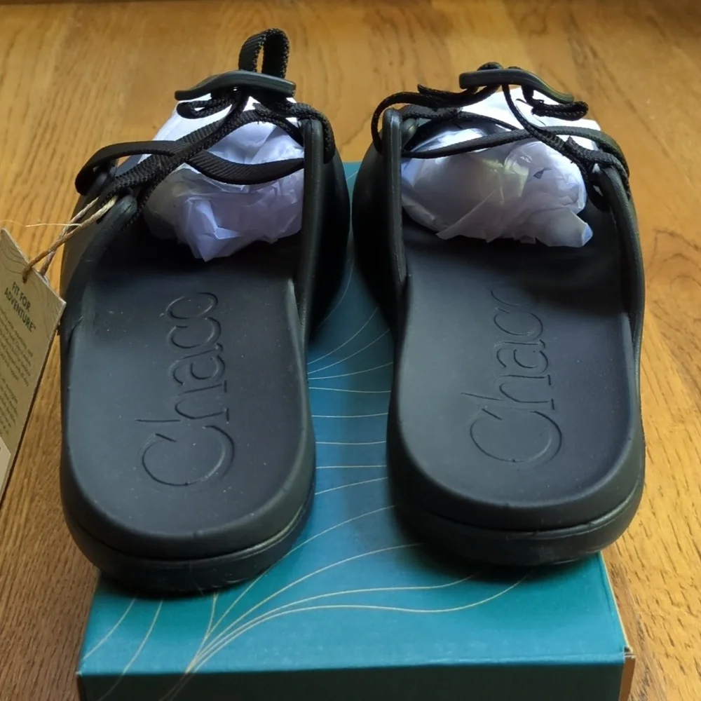 NIB Chaco Chillos Slide Sandals Black Adjustable Strap Sandal Kid's Size 4